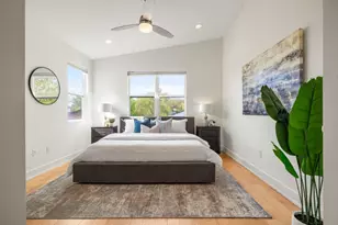 1301 Cometa St, Austin, TX 78721 - Photo 18