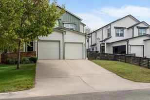 1301 Cometa St, Austin, TX 78721 - Photo 38