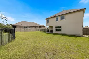 920 Legends Ln, Georgetown, TX 78628 - Photo 28