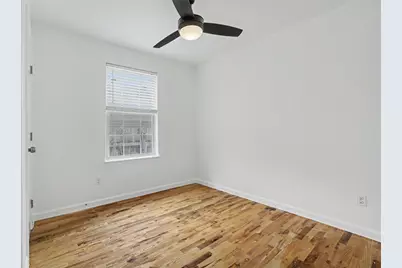 6307 Chesterfield Avenue, Austin, TX 78752 - Photo 12