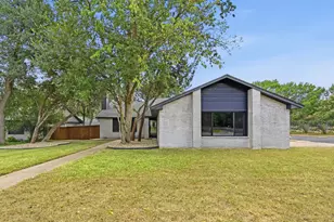 4013 Reynosa Dr, Austin, TX 78739 - Photo 2