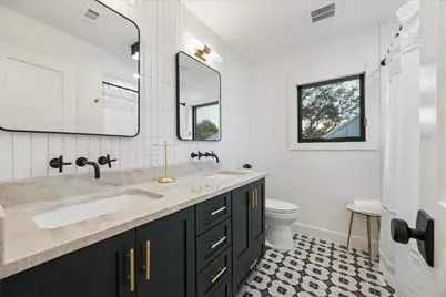 1024 Hidden Hills Drive, Dripping Springs, TX 78620 - Photo 22