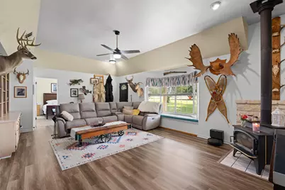 1172 County Road 418, Thorndale, TX 76577 - Photo 8