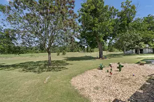 1172 Co Rd 418, Thorndale, TX 76577 - Photo 34