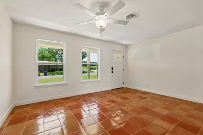 2712 Friar Tuck Lane, Austin, TX 78704 - Photo 6