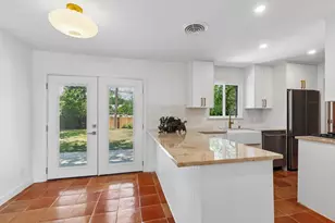 2712 Friar Tuck Ln, Austin, TX 78704 - Photo 8