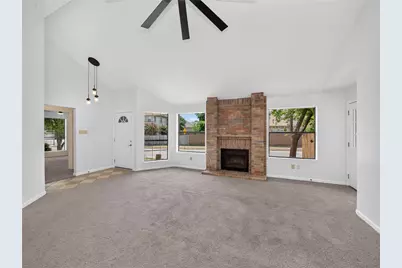 917 Clearwater Trail, Round Rock, TX 78664 - Photo 2
