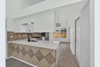 917 Clearwater Trail, Round Rock, TX 78664 - Photo 4