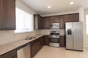 350 Fabion St, Kyle, TX 78640 - Photo 6