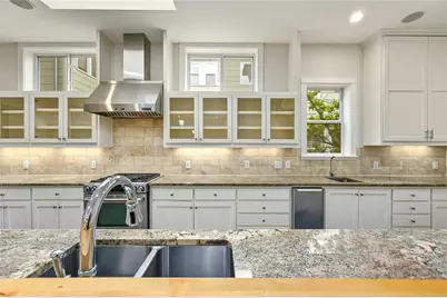 1205 Norwalk Lane #D, Austin, TX 78703 - Photo 14