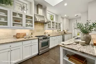 1205 Norwalk Ln, Austin, TX 78703 - Photo 4
