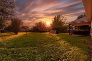 1221 Lovers Ln, Bastrop, TX 78602 - Photo 30