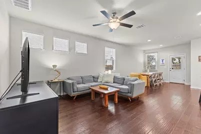11704 Prado Ranch Boulevard, Austin, TX 78725 - Photo 6