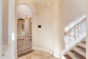 303 Camino Arbolago St, Lakeway, TX 78734 - Photo 22