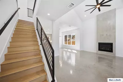 18305 Lake Oaks Drive, Jonestown, TX 78645 - Photo 28