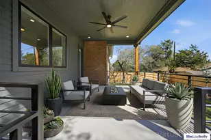 18305 Lake Oaks Dr, Jonestown, TX 78645 - Photo 6