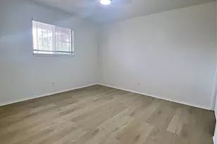 6005 Cameron Rd, Austin, TX 78723 - Photo 12