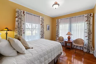 810 E University Avenue, Georgetown, TX 78626 - Photo 16