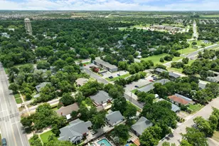 810 E University Ave, Georgetown, TX 78626 - Photo 40