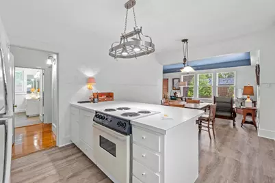 810 E University Avenue, Georgetown, TX 78626 - Photo 12