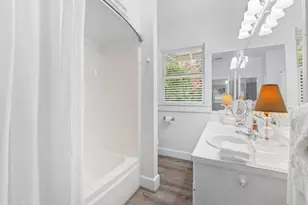 810 E University Ave, Georgetown, TX 78626 - Photo 14