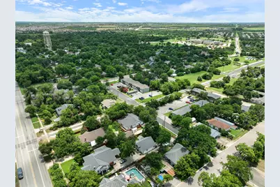 810 E University Avenue, Georgetown, TX 78626 - Photo 40