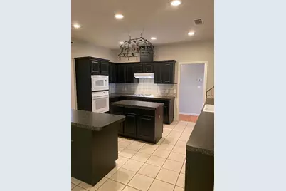 504 Oakwood Boulevard, Round Rock, TX 78681 - Photo 8