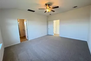 122 Holmby Dr, Hutto, TX 78634 - Photo 6