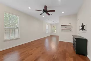 1310 W Parmer Ln, Austin, TX 78727 - Photo 6