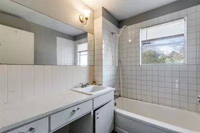 705 Campbell Street, Lockhart, TX 78644 - Photo 18