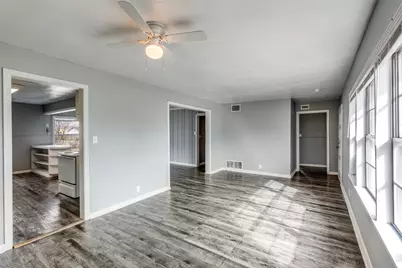 705 Campbell Street, Lockhart, TX 78644 - Photo 10