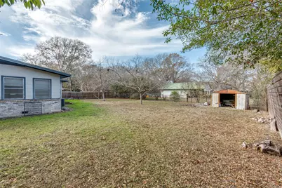705 Campbell Street, Lockhart, TX 78644 - Photo 26