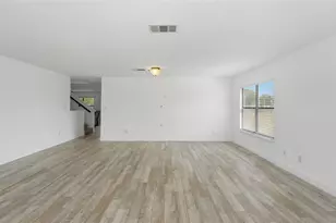 585 Siebert Dr, Kyle, TX 78640 - Photo 4