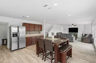 585 Siebert Dr, Kyle, TX 78640 - Photo 10