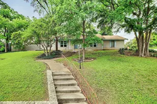 6108 Cherrylawn Cir, Austin, TX 78723 - Photo 2