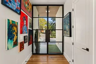 2203 Greenlee Dr, Austin, TX 78703 - Photo 4