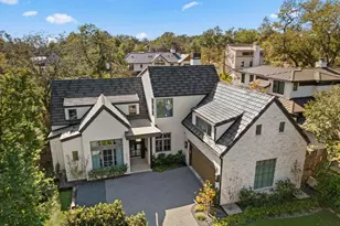 2203 Greenlee Dr, Austin, TX 78703 - Photo 2