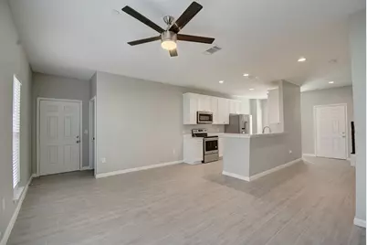 969 W Highway 71 #5101, Bastrop, TX 78602 - Photo 4