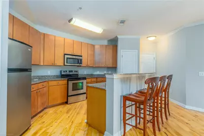 2502 Leon Street #305, Austin, TX 78705 - Photo 4