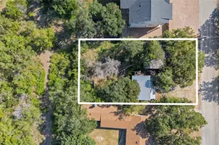 1208 W Lakeland Dr Dr, Austin, TX 78732 - Photo 4