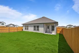 177 Sleep Holw, Jarrell, TX 76537 - Photo 24