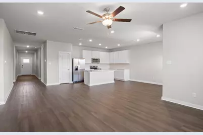 177 Sleep Hollow, Jarrell, TX 76537 - Photo 14