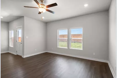 177 Sleep Hollow, Jarrell, TX 76537 - Photo 12