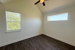 1212 Lily Terrace, Austin, TX 78741 - Photo 10