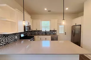 1212 Lily Terrace, Austin, TX 78741 - Photo 8