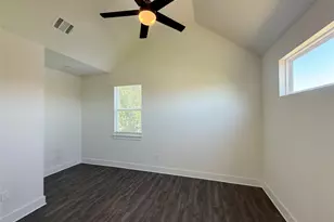 1212 Lily Terrace, Austin, TX 78741 - Photo 12