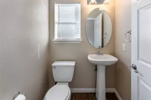 1311 E M. Franklin Ave, Austin, TX 78721 - Photo 10