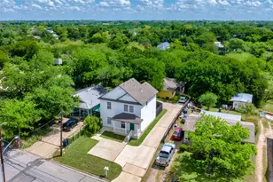 1311 E M. Franklin Ave, Austin, TX 78721 - Photo 24