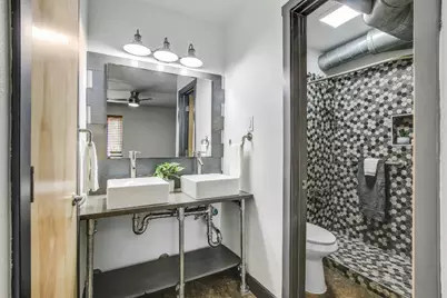 2124 Burton Drive #164, Austin, TX 78741 - Photo 18