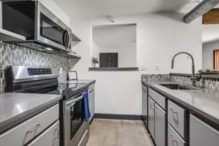 2124 Burton Dr, Austin, TX 78741 - Photo 12